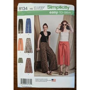 UNCUT MISSES' EASY-TO-SEW PANTS AND SHORTS 6-8-10-12-14 #8134